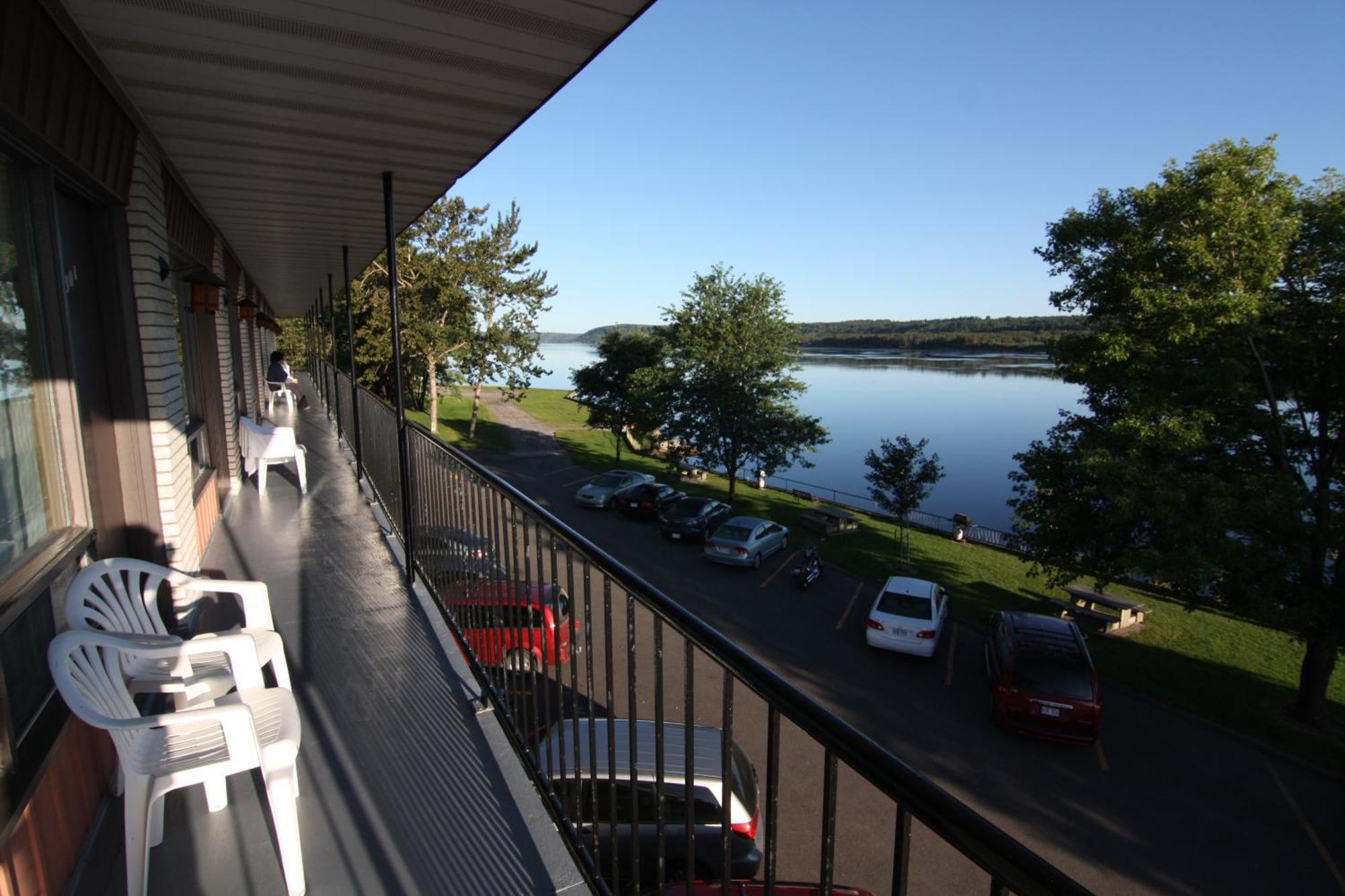 Motel Panoramique Chicoutimi Extérieur photo