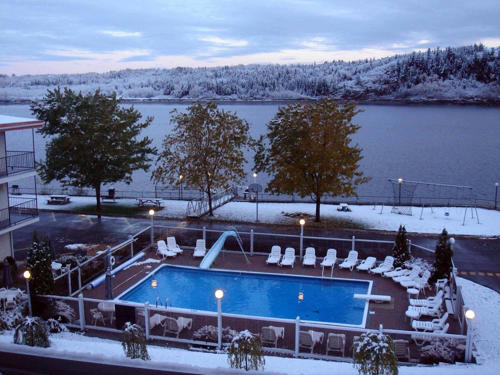 Motel Panoramique Chicoutimi Extérieur photo